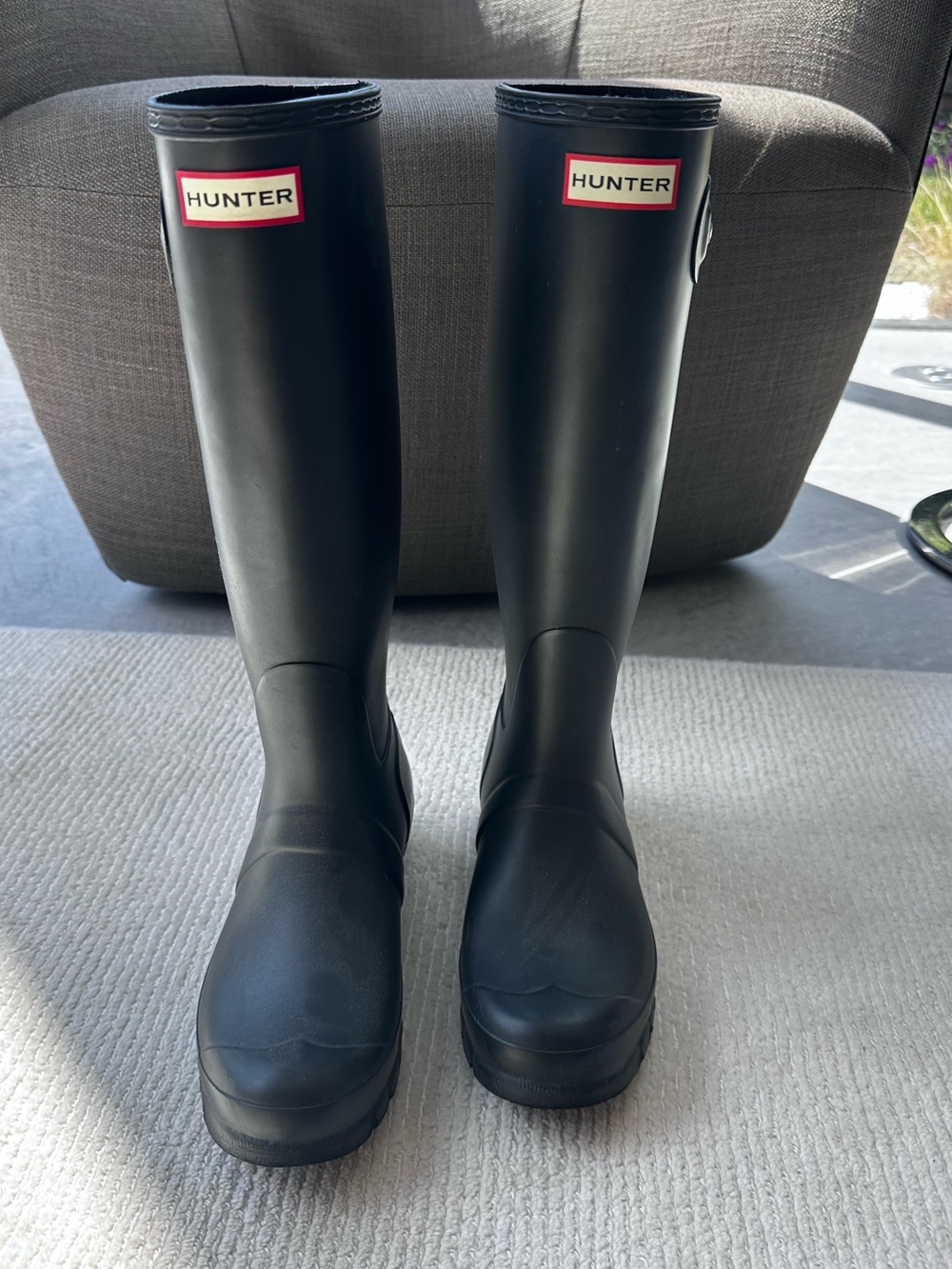 Hunter Original Tall Rain Boots – Women’s US 7 / EU 38